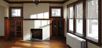 Yet for the majority of homeowners, vinyl's low cost is a charm that beats wood's aesthetic allure. Side X Side