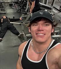 Sam Sulek (@sam_sulek) • Instagram photos and videos