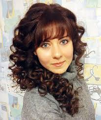 In order to give you an idea for what is the best for you. 25 Hairstyles To Slim Down Round Faces