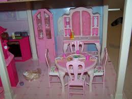 Resultat De Recherche D Images Pour Maison Barbie Annee 80 90 Barbie Annees 80 Maison Barbie