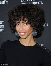 Femme amoureuse et mère comblée, sonia rolland a décidé de partager avec ses fans un cliché qur lequel jalil lespert, son compagnon, échange un sonia rolland publie, en effet, de nombreuses photos qui montrent les instants privilégiés qu'elle passe avec ses filles tess (née de son histoire. La Coupe Afro De Sonia Rolland Ces Stars Qui Ont Opte Pour Les Cheveux Courts Elle