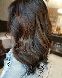 Subtle Auburn Highlights For Brown Hair Brown Hair With Highlights Brunette Hair Color Chocolate Brown Hair Color