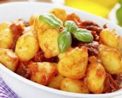 Gnocchis A La Tomate Et Safran Au Cookeo Http Www Fourchette Et Bikini Fr Recettes Recettes Minceur Gnocchis A La To Recette Gnocchi Recette Cookeo Recette