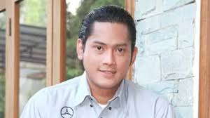 Onky Alexander dan Paula Sudah Lama Pisah Rumah