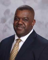 Shawn Earle's Instagram, Twitter & Facebook