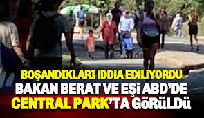 Sıçan suratlı albayrak paralarımızdan haber verin bize ne canı cehenneme. Bosandiklari Iddia Edilen Bakan Albayrak Esi Esra Abd De Goruntulendi