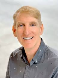 Brian Sloan's Instagram, Twitter & Facebook