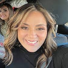 Sandra Bilson's Instagram, Twitter & Facebook