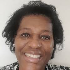 Às vezes, somos todos cabrões uns para os outros. Magoamos, queremos ferir,  só porque nos magoaram, só porque nos quiseram ferir. É humano. Às vezes,  somos vingativos uns para os outros. Queremos