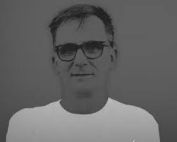 Tristesa davant la mort d'Eulogi Domènech i Roig, vicepresident de l'Ateneu  Igualadí i figura clau en la vida social i cultural de la nostra ciutat. El  seu compromís, dedicació i entusiasme en