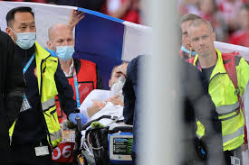 Christian eriksen, 29, aus dänemark inter mailand, seit 2019 offensives mittelfeld marktwert: Christian Eriksen Awake Taken To Hospital After Collapsing During Denmark Vs Finland Euro 2021 Game Postponed Evening Standard