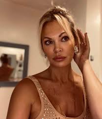 Getting ready for 2025 🍾🥂 #newyear #happynewyear #newyearseve  #newyearsparty