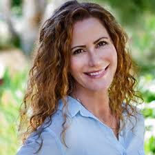 Carol Harmon's Instagram, Twitter & Facebook