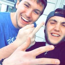 Gabrielle Hammer (@gabb_1246)