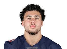 Dorian Thomas's Instagram, Twitter & Facebook