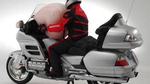 Ending monday at 7:23am pdt 16h 54m local pickup. Honda Goldwing Gets Recalled For Airbag Issues Drivemag Riders