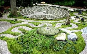Landscape Design Ideas For A Creative Home Garden Home Design Lover Labyrinth Garden Asian Garden Spiritual Garden