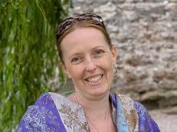 Dawn Dart's Instagram, Twitter & Facebook