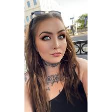 Almost need sunglasses for this one 😎