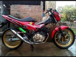 Contoh modifikasi motor satria fu warna hitam ada di sini! Modifikasi Satria Fu Simple Tapi Wah Bumiayu Id