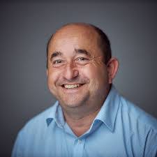 Nicholas Gee's Instagram, Twitter & Facebook