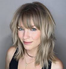Women with thinner hair can usually find themselves at a disadvantage, that's a fact. Fine Layered Hair With Bangs Medium Length Bpatello