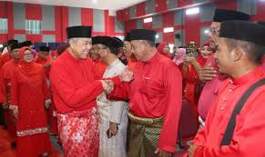 Dewan negeri johor (tulisan jawi: Zahid Presiden Baharu Umno Tok Mat Timbalan