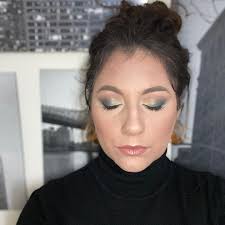 Laura Tornatore Make-Up added a...