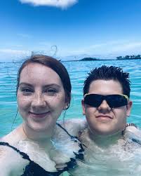 𝐿𝑒𝑒𝒜𝓃𝓃 𝐻𝑒𝓃𝒹𝓇𝒾𝓍 (@lifeasleeannxx) · Instagram photos and Reels