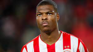 Denzel dumfries date of birth: Dumfries Replaces Rosario As Captain In Ailing Psv Teller Report