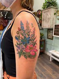 Buju tattoo (@buju_tattoo) added a photo to their instagram account: Breath Of The Wild Themed Flowers By Curtis Perrodin Buju Tattoo San Diego Ca Tattoos