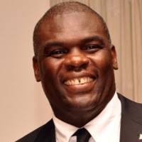 4100+ "Mike -sande" profiles