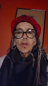 Brandi Noble's Instagram, Twitter & Facebook