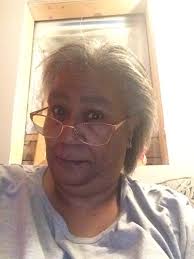 Roxanne Borden (@Mschia)