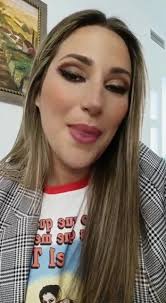 100 años de #foronda #mantonesforonda #desfile #sevilla #lauragallego ...