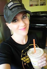 Drinking coffee without sugar