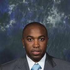 Linda Wing's Instagram, Twitter & Facebook