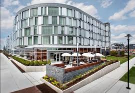 Philadelphia Navy Yard Meeting Rooms Courtyard