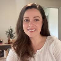 Anne Edson's Instagram, Twitter & Facebook