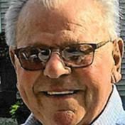 Joy Smolinski's Instagram, Twitter & Facebook