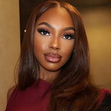 Kendrick Lamar just made a huge political statement. HE SAID IT WITH HIS  CHEST. Super Bowl LIX