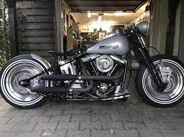 Motos Choppers Harley Davidson Harleydavidsonchoppers Softail Bobber Motorcycle Harley Classic Harley Davidson