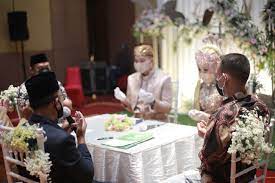 Akad nikah dengan memakai busana tradisional dipadu dgn tatanan hijab yg mnarik menjadikan mempesona. Foto Yg Lagi Akad Nikah Di Kampung Lagi 65 Gambar Akad Nikah Shukri Yahaya Dan Tya Adnan Pertama Tentang Acara Akad Nikah Tgl 19 Juli Kemarin Jam 9 Pagi