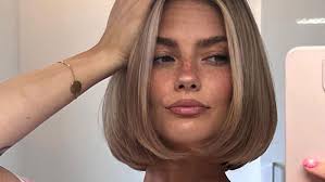 Image result for frisuren kurze haare farbe
