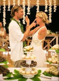 Criss Cross Low Back Hand Painted Wedding Dress Worn By Bethany Hamilton For Her Kauai Wedding Reception Bethany Hamilton Wedding Hand Painted Wedding Dress