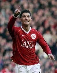 맨유가 호날두 영입전에서 맨시티를 앞서고 있는 것으로 보인다. ë‚˜ìš°ë‰´ìŠ¤