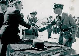 Pin By Jasmin Carrera On La Violencia De Colombia 1940 1960 Historical Figures Historical Character