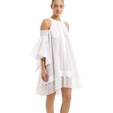 Obtenez une robes de bohème à la mode discount, milanoo est votre choix parfait! Une Robe Blanche Pour Se Marier Ou Juste Pour L Ete Madame Figaro