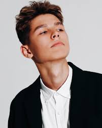 Alex Isakov (@alexis_isakov) • Instagram photos and videos