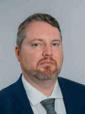 Mark Hefter's Instagram, Twitter & Facebook